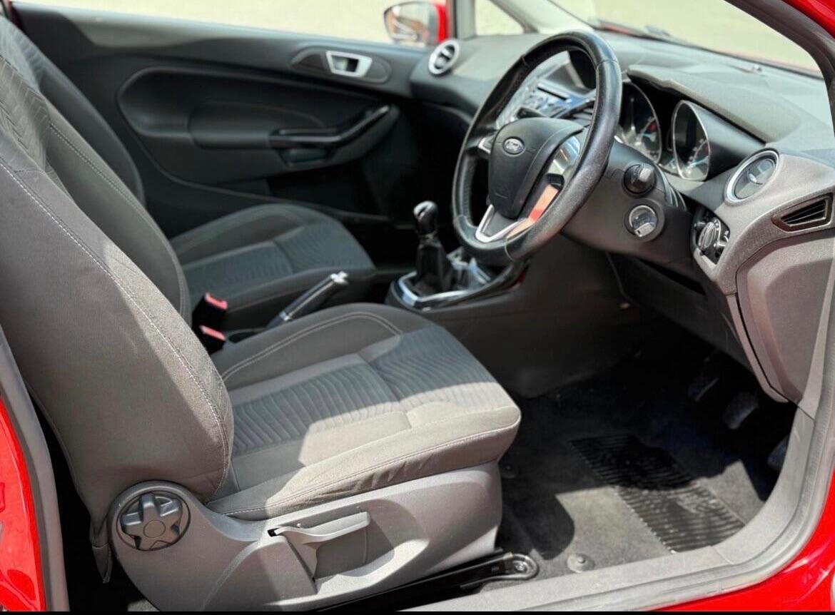Used Ford Fiesta 2016 for sale - 76307361: Photo 32