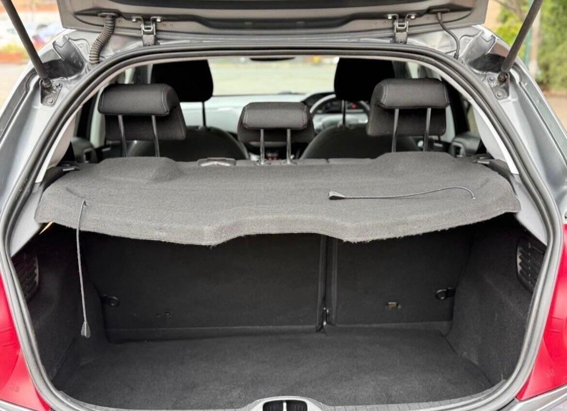 Used Peugeot 208 2012 for sale - 76878422: Photo 13