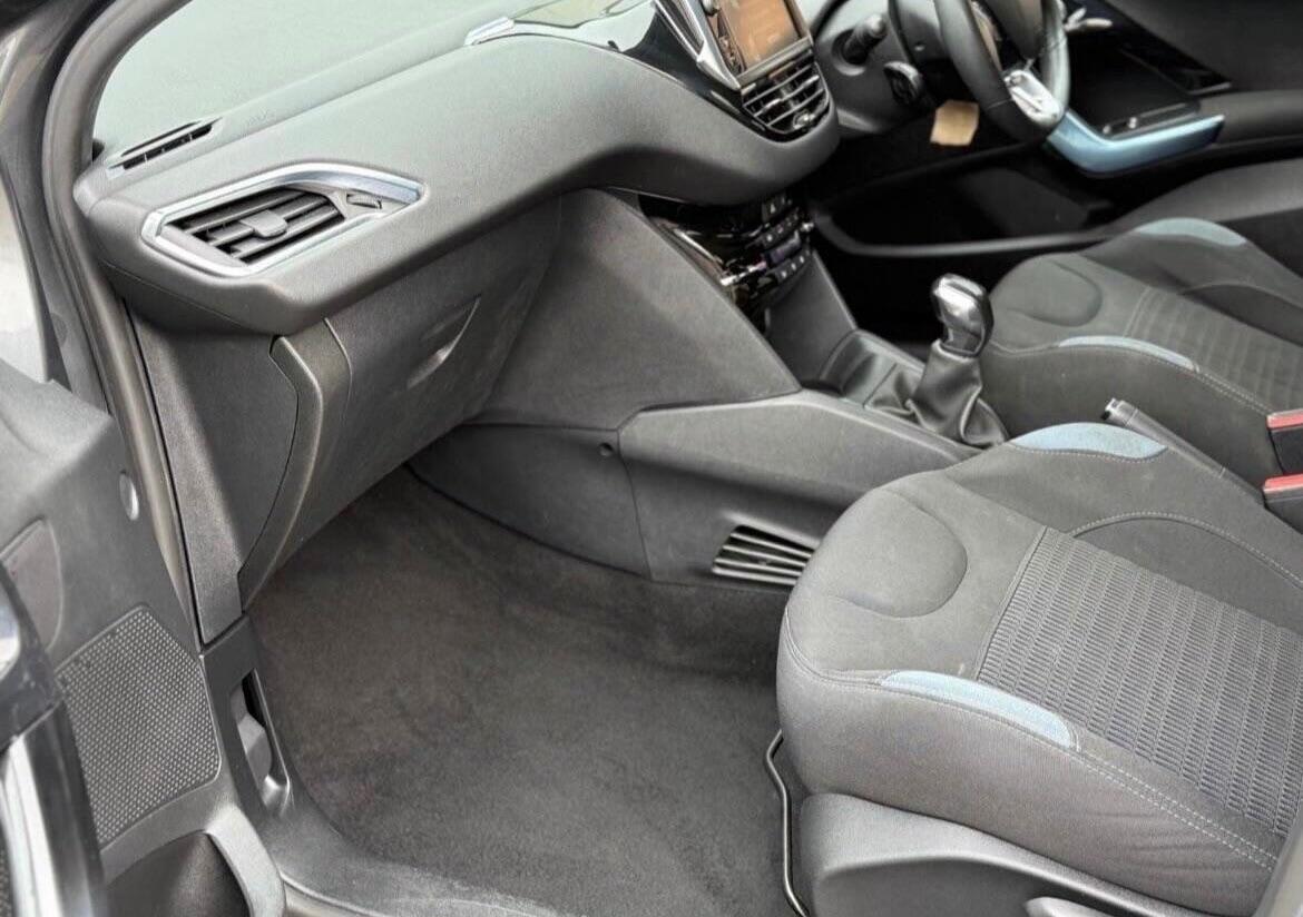 Used Peugeot 208 2012 for sale - 76878422: Photo 31