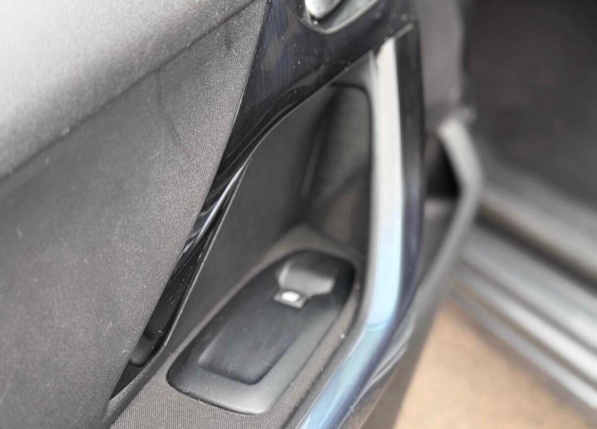 Used Peugeot 208 2012 for sale - 76878422: Photo 35