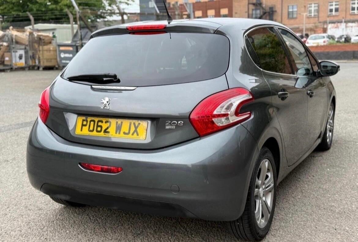 Used Peugeot 208 2012 for sale - 76878422: Photo 5