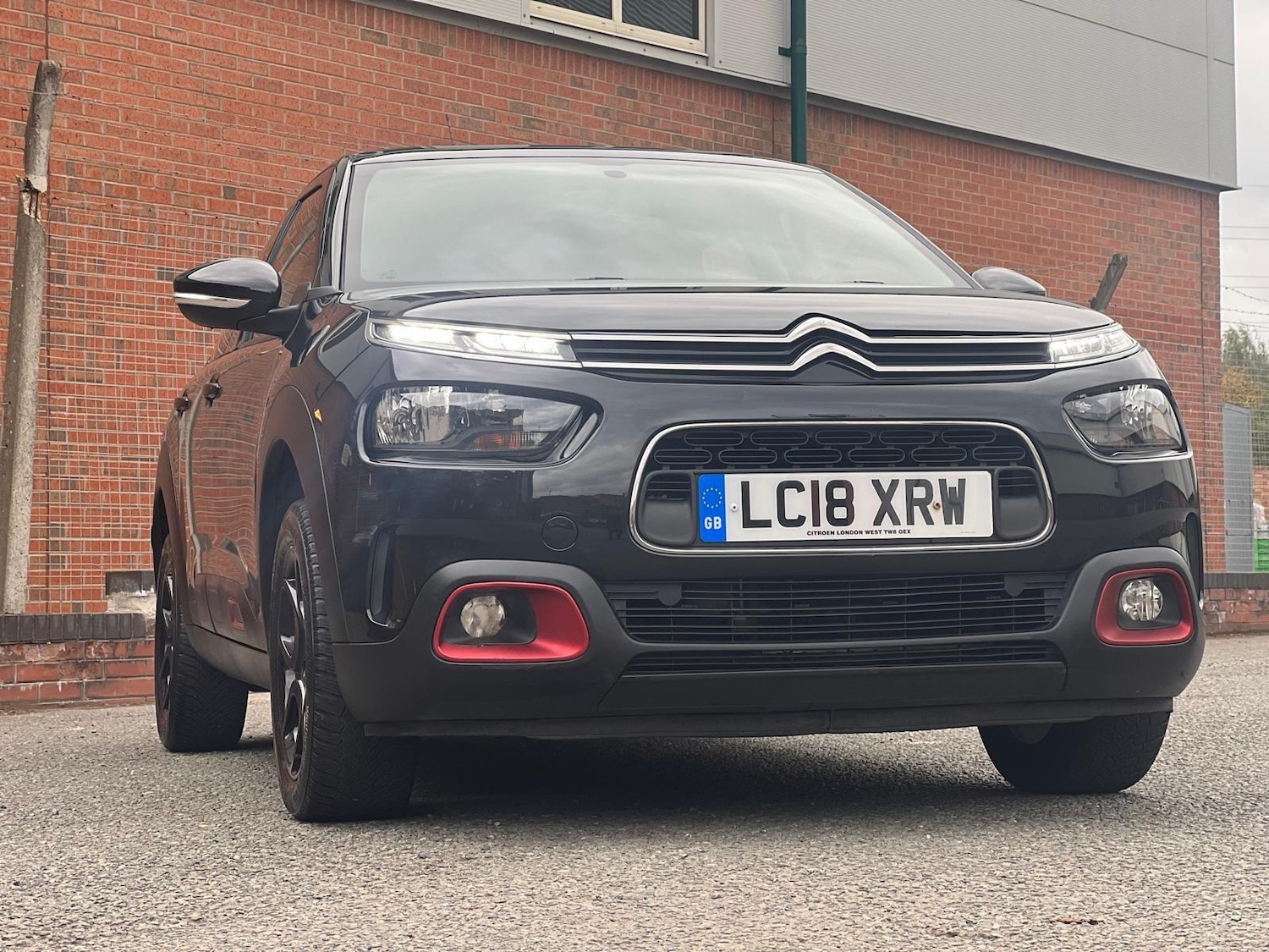 Used Citroen C4 Cactus 2018 for sale - 76012811: Photo 24