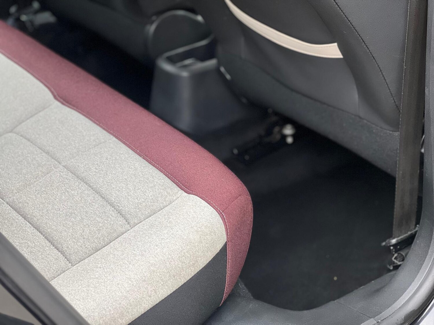 Used Citroen C4 Cactus 2018 for sale - 76012811: Photo 32
