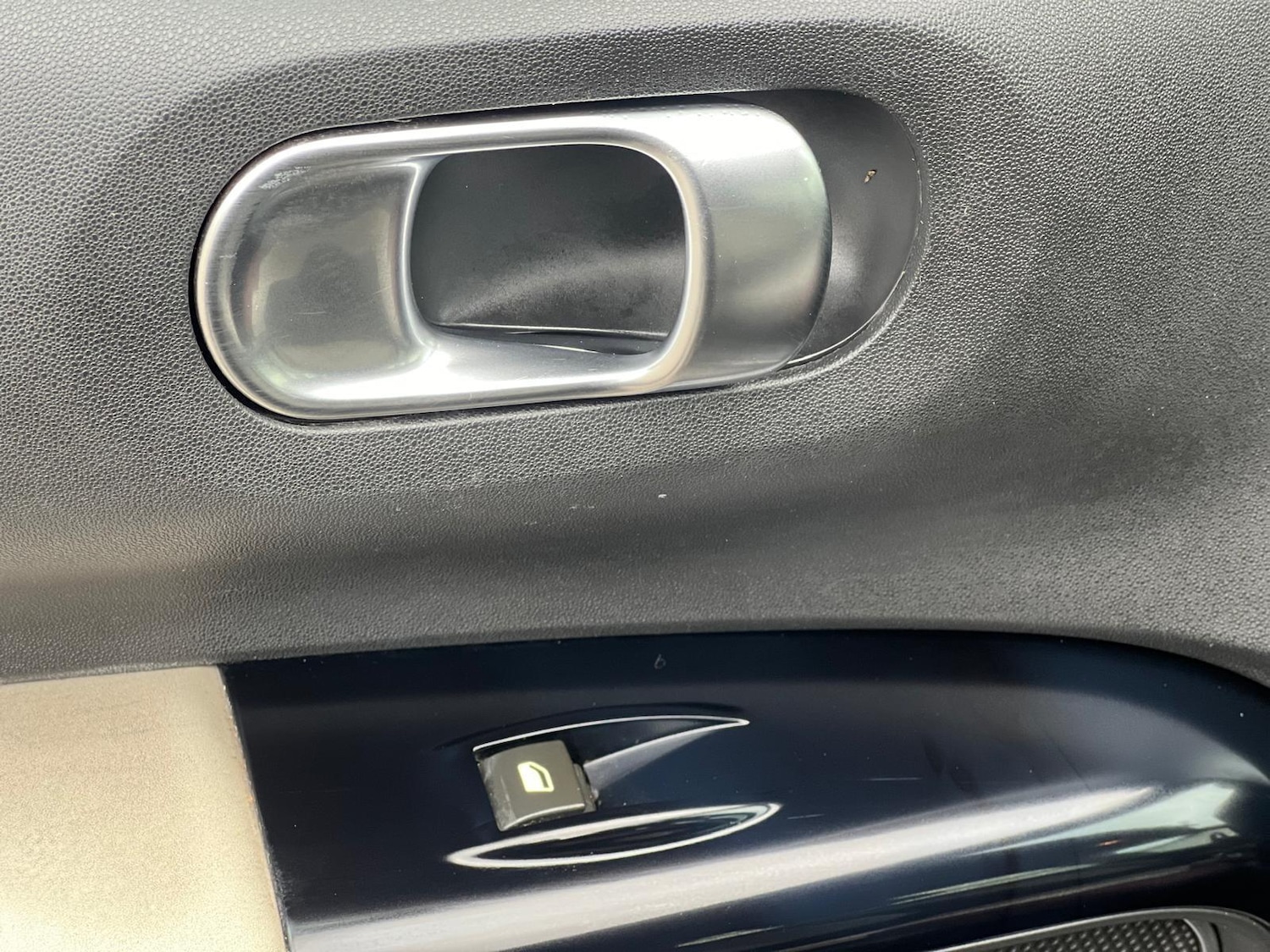 Used Citroen C4 Cactus 2018 for sale - 76012811: Photo 35