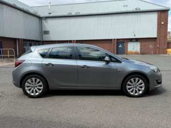 Used Vauxhall Astra 2013 for sale - 75414811: Photo