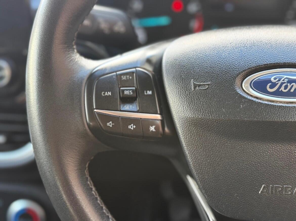 Used Ford Fiesta 2019 for sale - 76878383: Photo 36