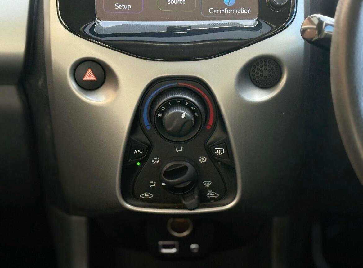 Used Peugeot 108 2016 for sale - 76878426: Photo 17