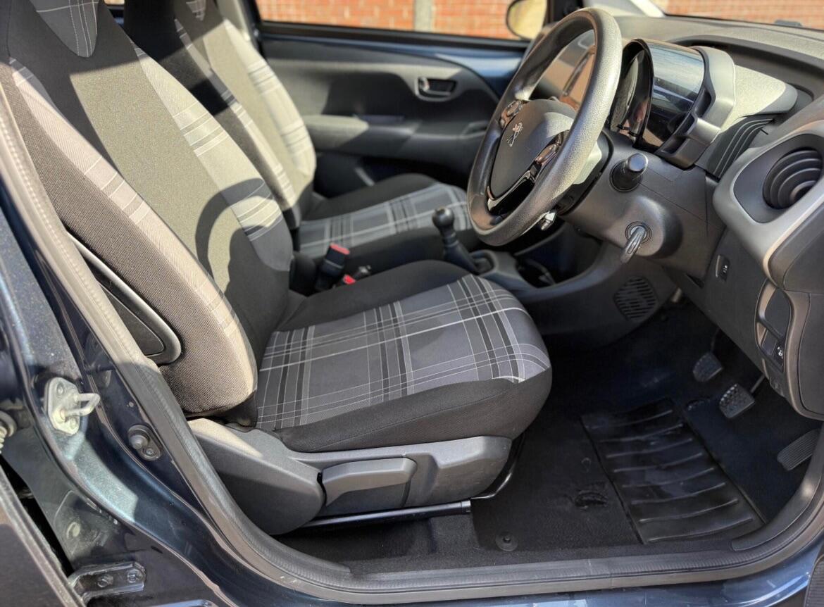 Used Peugeot 108 2016 for sale - 76878426: Photo 27