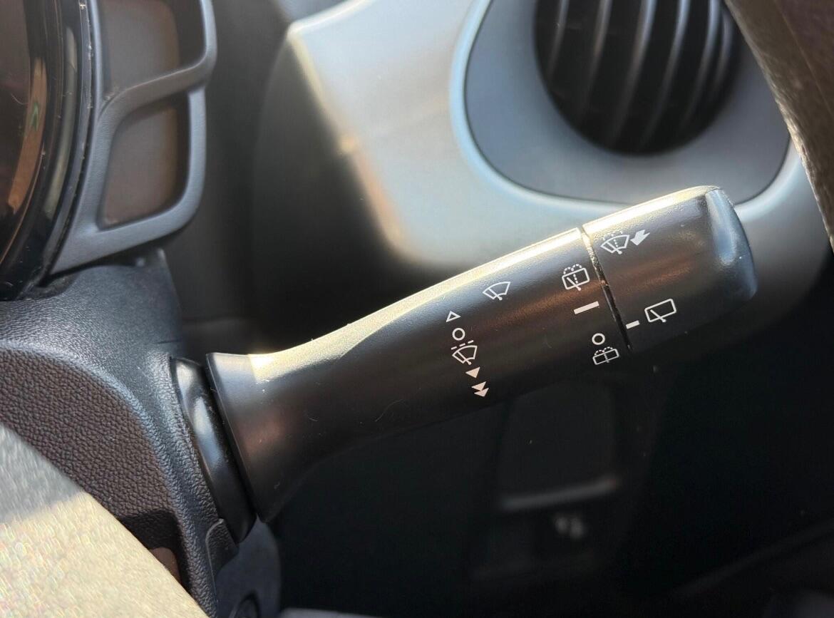 Used Peugeot 108 2016 for sale - 76878426: Photo 35