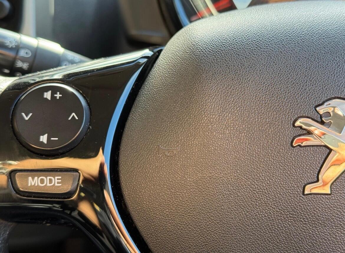 Used Peugeot 108 2016 for sale - 76878426: Photo 36