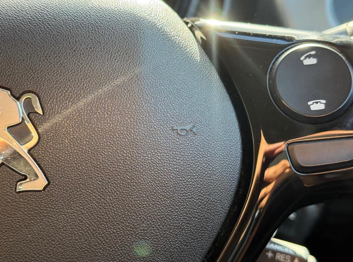 Used Peugeot 108 2016 for sale - 76878426: Photo 37