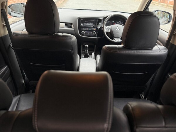 Used Mitsubishi Outlander 2016 for sale - 76270506: Photo 13