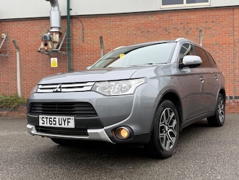 Mitsubishi - Outlander