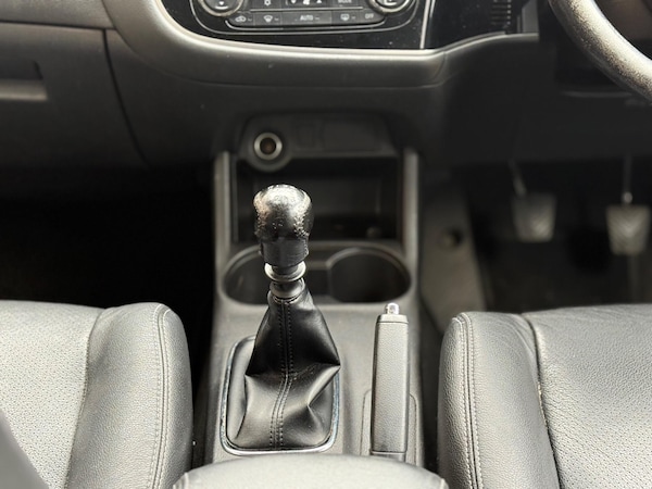 Used Mitsubishi Outlander 2016 for sale - 76270506: Photo 22