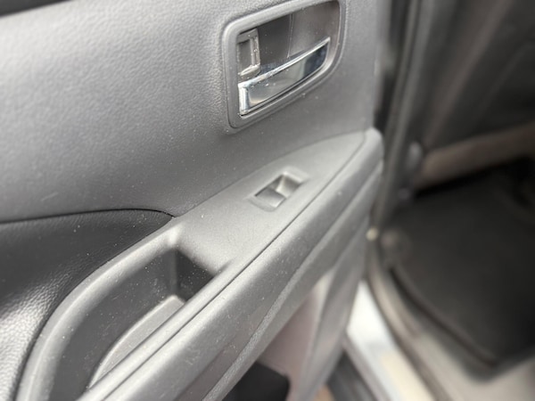 Used Mitsubishi Outlander 2016 for sale - 76270506: Photo 39