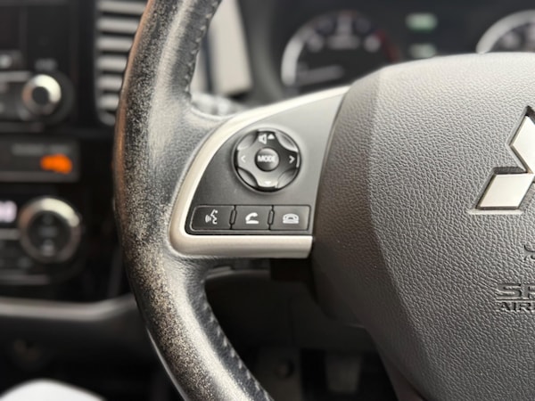 Used Mitsubishi Outlander 2016 for sale - 76270506: Photo 43