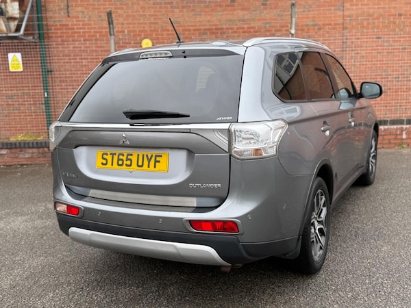 Used Mitsubishi Outlander 2016 for sale - 76270506: Photo 6