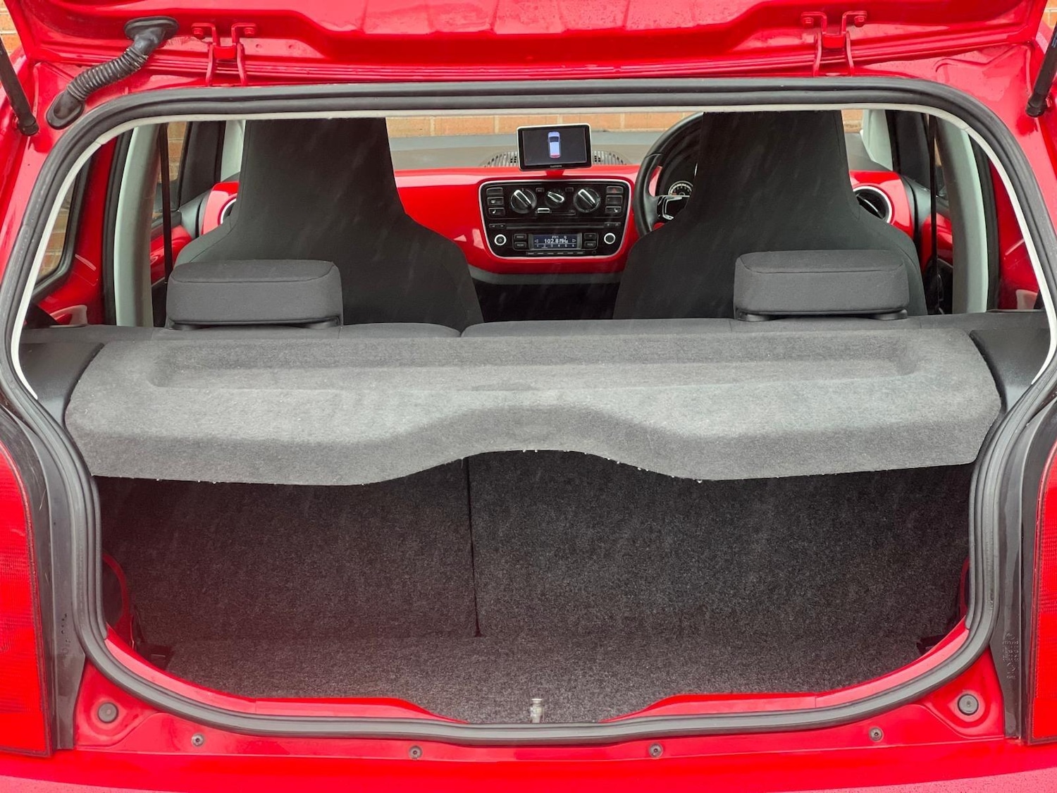 Used Volkswagen up! 2014 for sale - 77523567: Photo 11