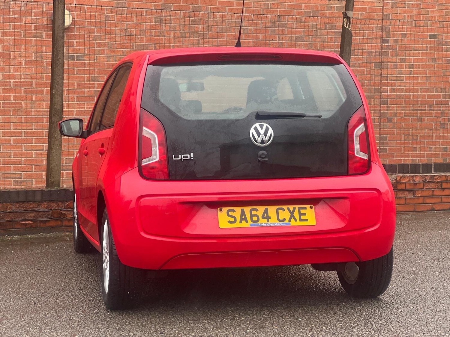 Used Volkswagen up! 2014 for sale - 77523567: Photo 2