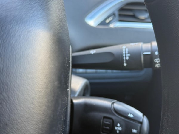 Used Peugeot 208 2015 for sale - 76031518: Photo 32