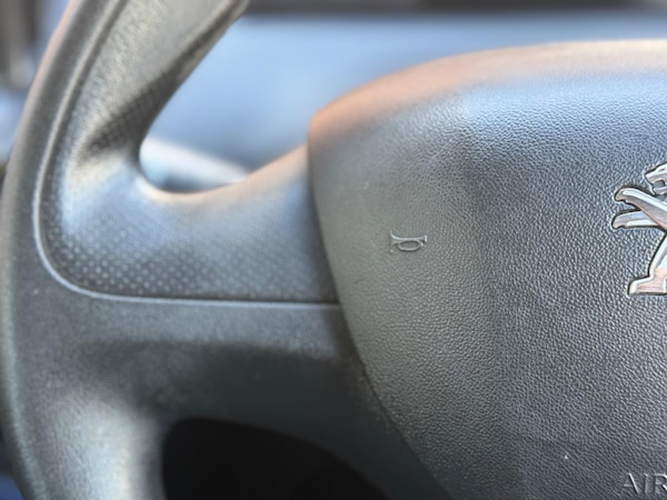 Used Peugeot 208 2015 for sale - 76031518: Photo 33