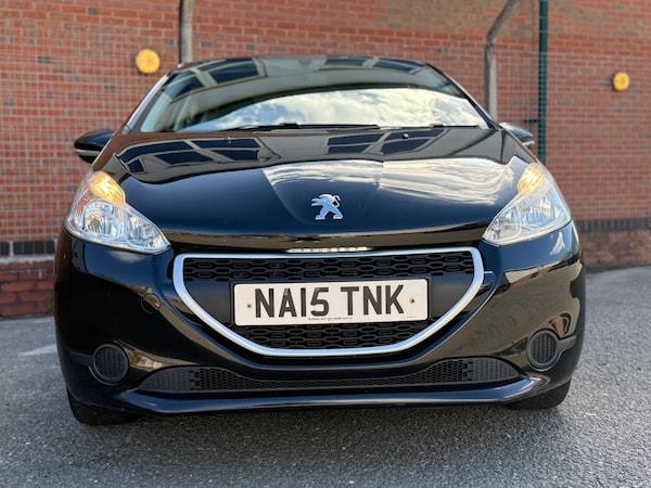 Used Peugeot 208 2015 for sale - 76031518: Photo 6