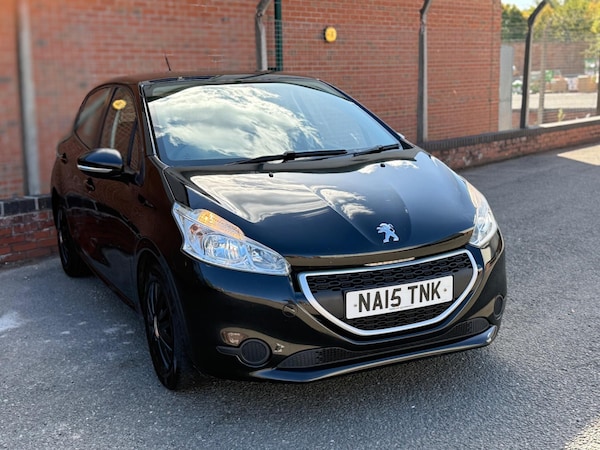 Used Peugeot 208 2015 for sale - 76031518: Photo 8