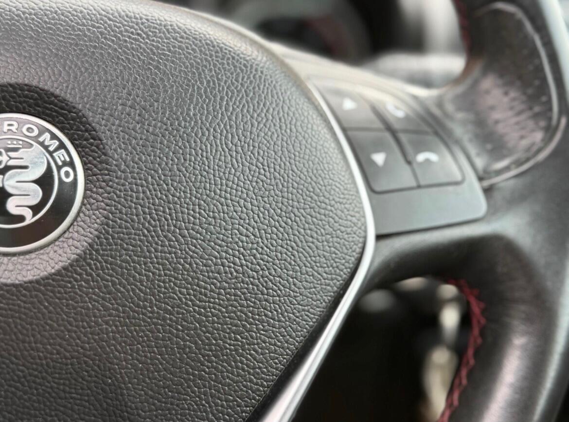 Used Alfa Romeo MiTo 2016 for sale - 76446419: Photo 42