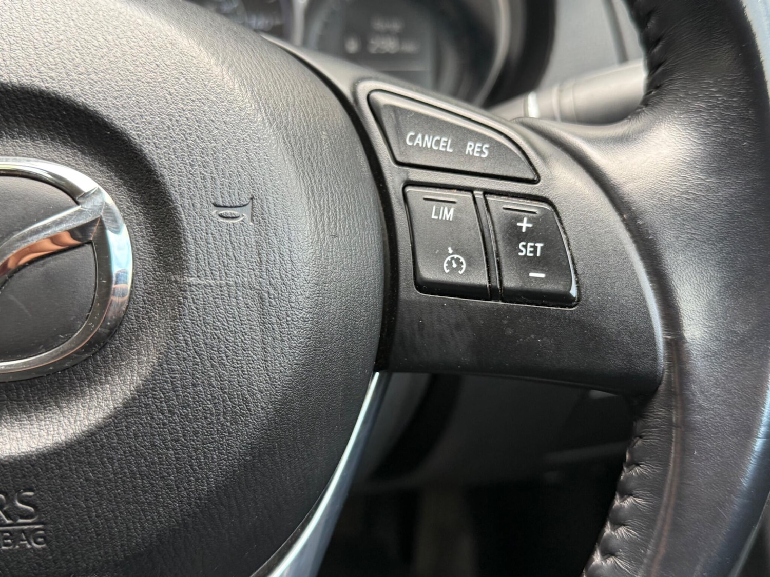 Used Mazda Mazda6 2014 for sale - 76151547: Photo 46