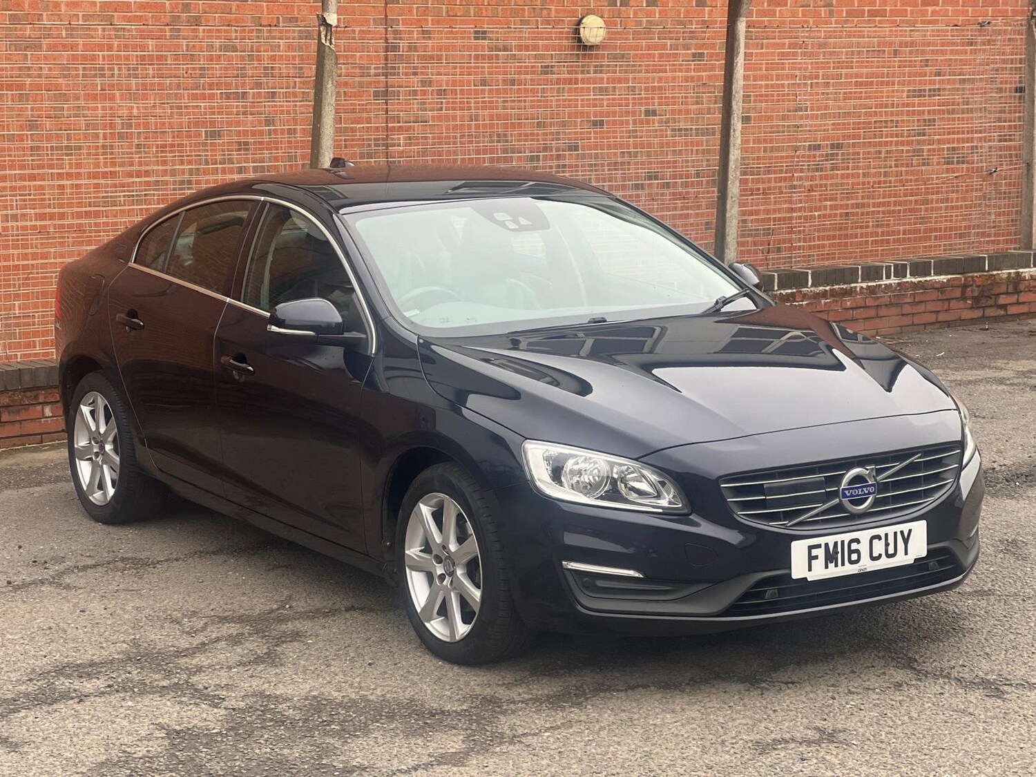 Used Volvo S60 for sale - 77510000: Photo 24