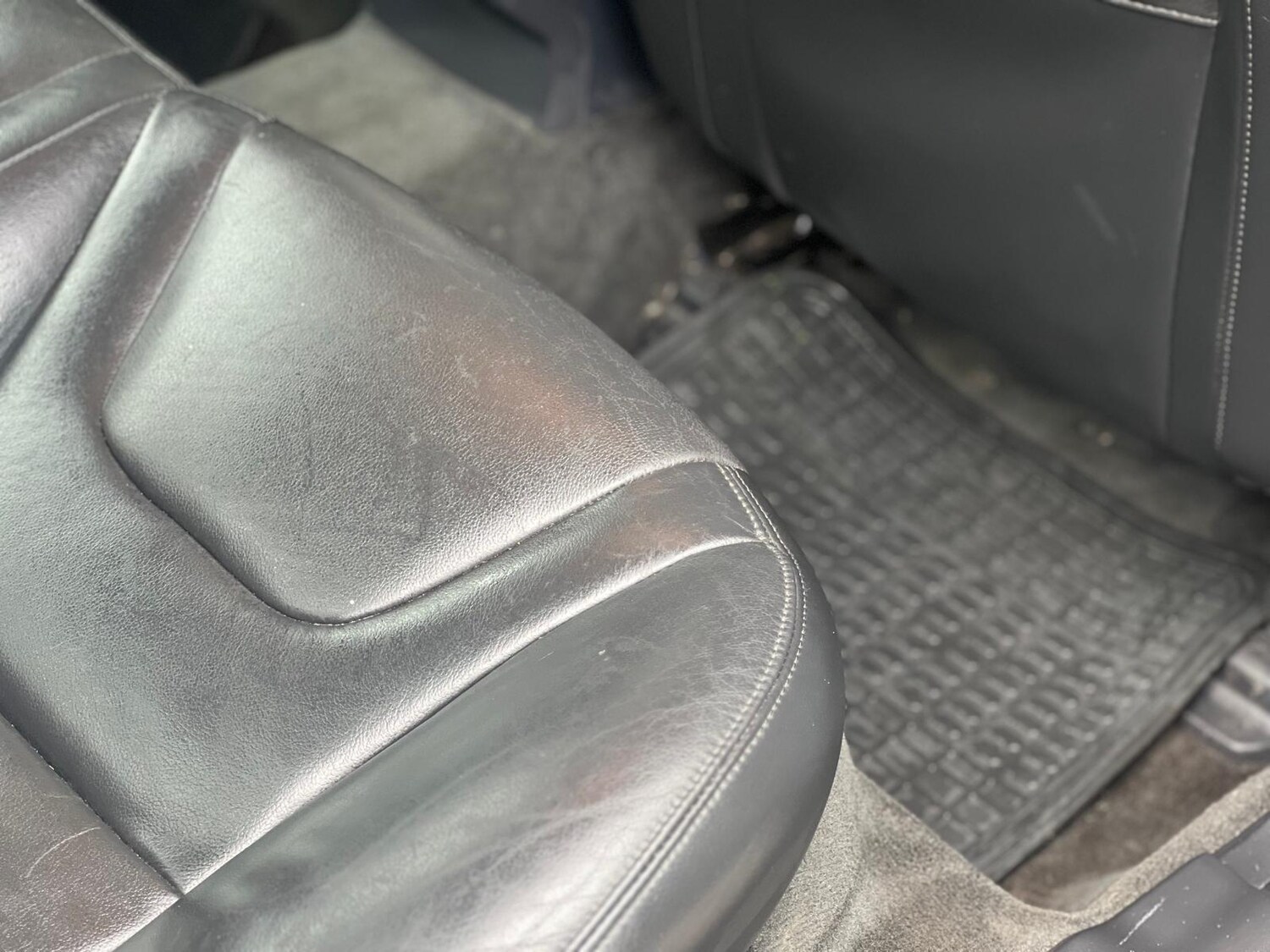 Used Volvo S60 for sale - 77510000: Photo 32