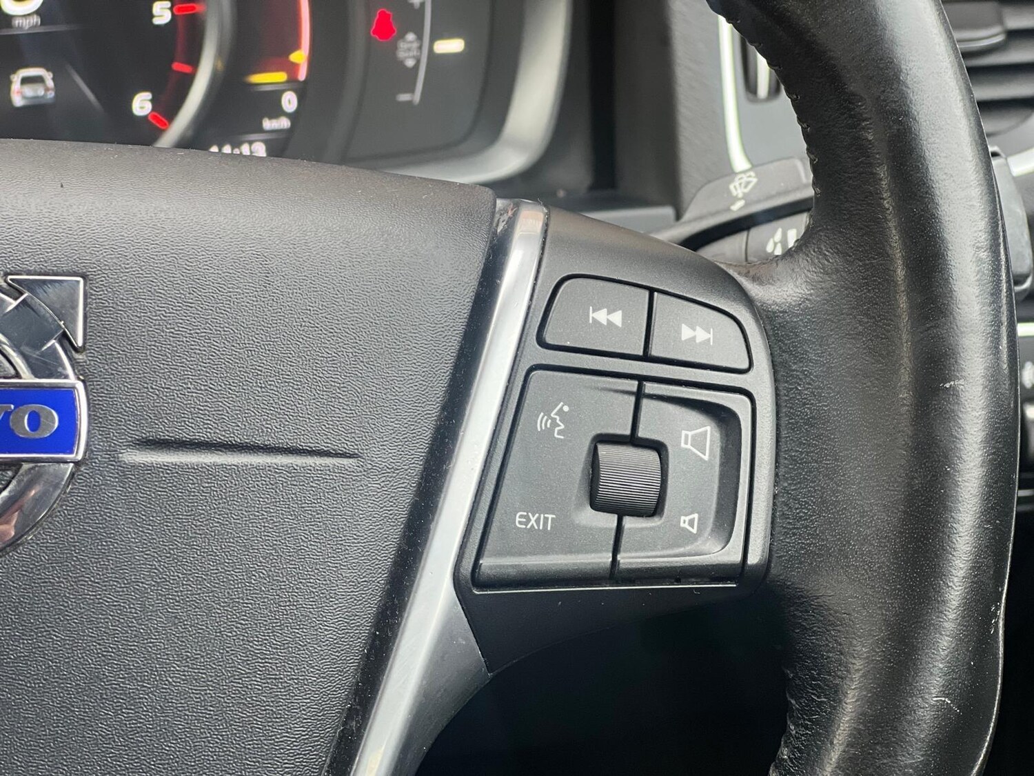 Used Volvo S60 for sale - 77510000: Photo 40