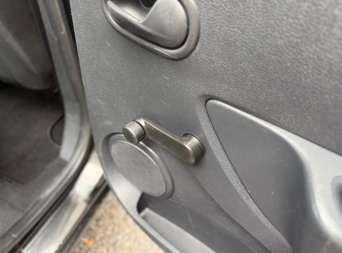 Used Dacia Sandero 2017 for sale - 76878420: Photo 36