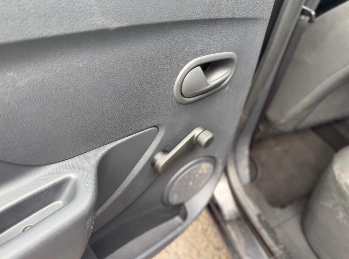 Used Dacia Sandero 2017 for sale - 76878420: Photo 37