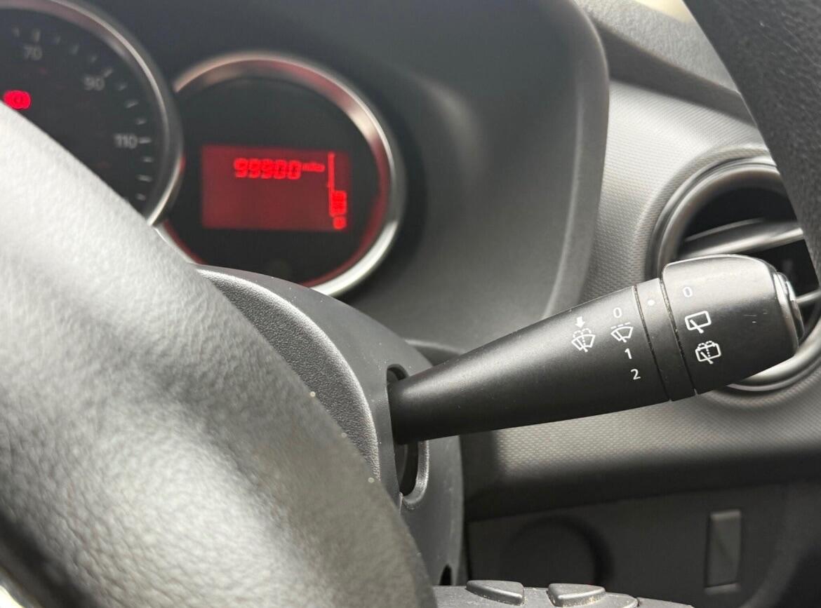 Used Dacia Sandero 2017 for sale - 76457597: Photo 40