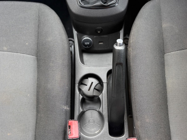 Used Ford Fiesta Van 2016 for sale - 76152396: Photo 15