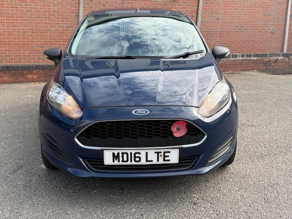 Used Ford Fiesta Van 2016 for sale - 76152396: Photo 24