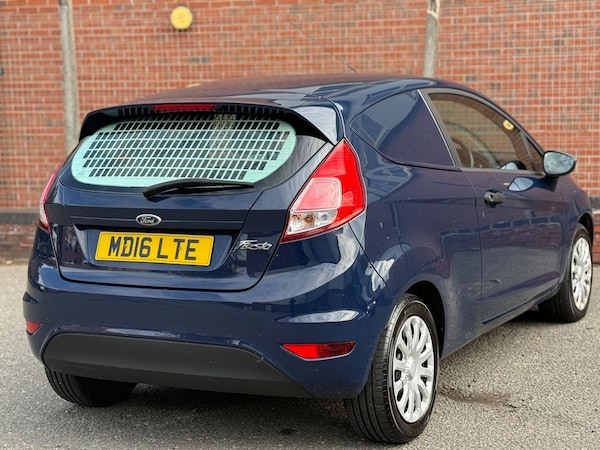 Used Ford Fiesta Van 2016 for sale - 76152396: Photo 6