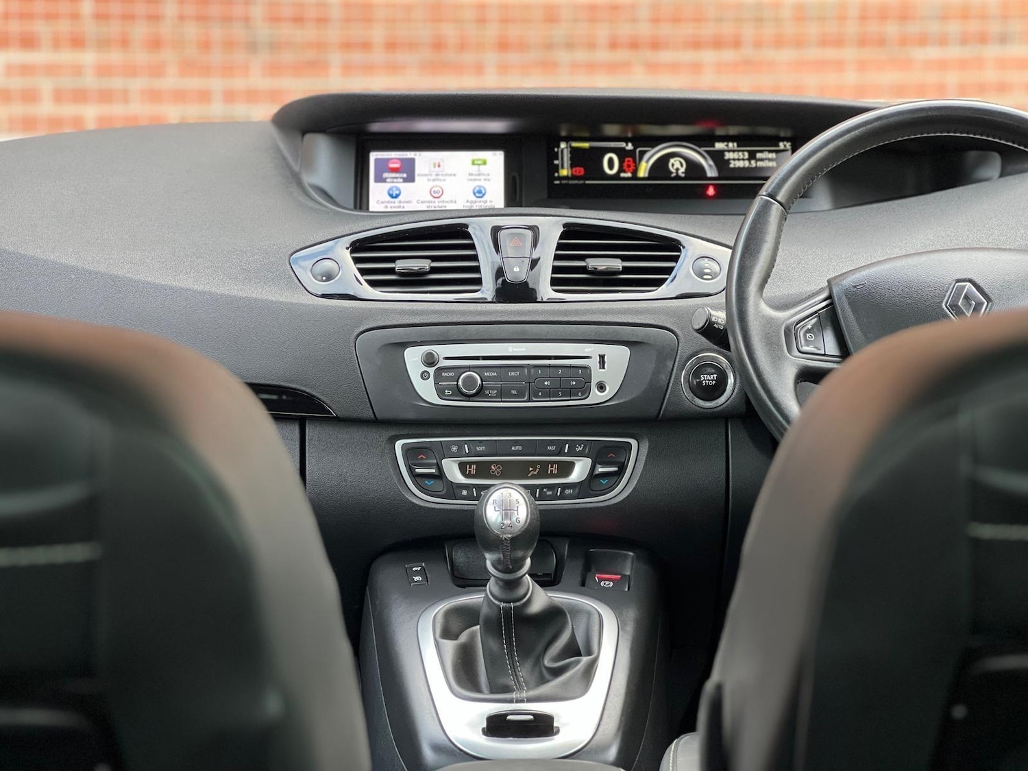 Used Renault Scenic for sale - 77074044: Photo 12