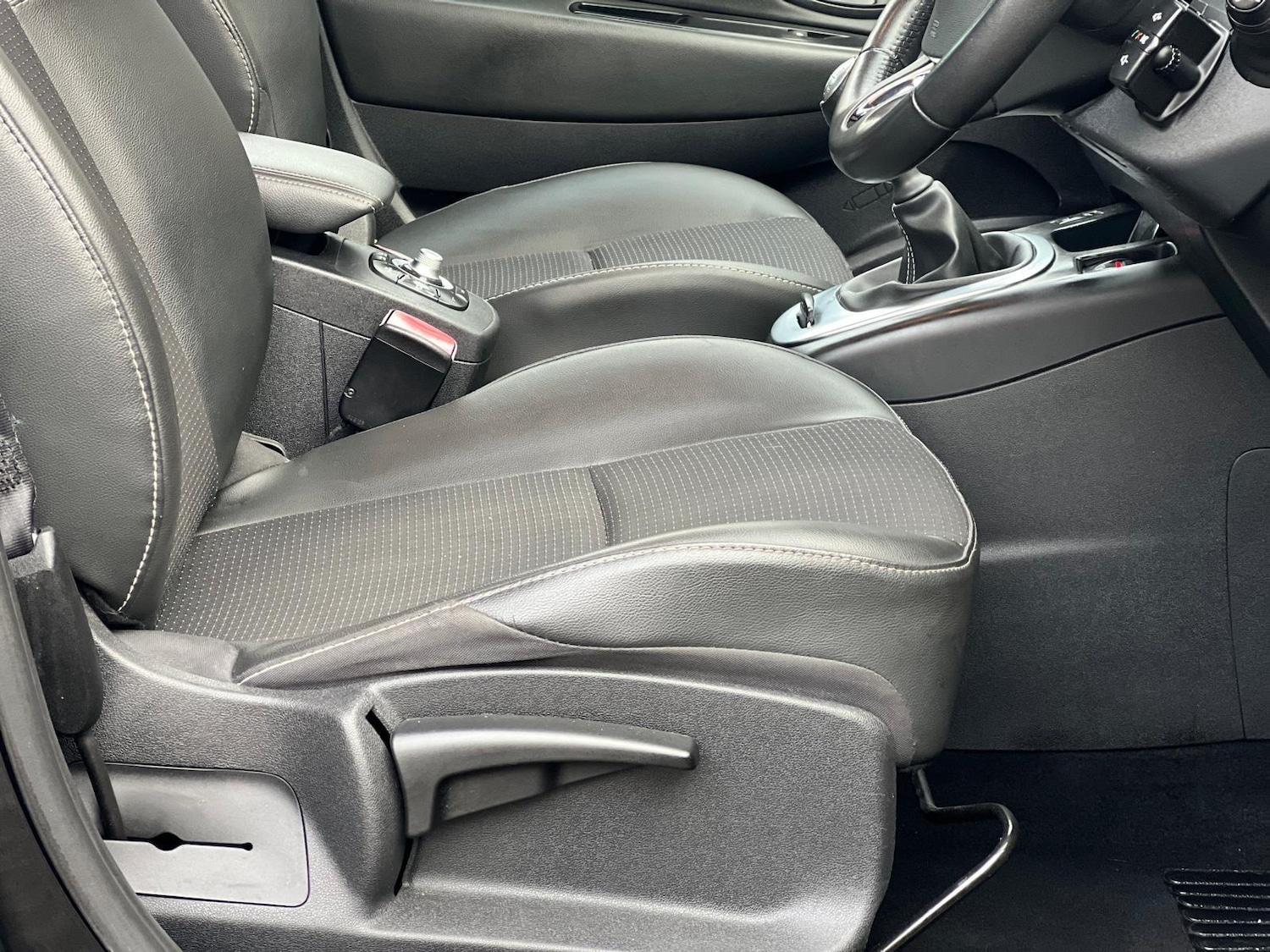 Used Renault Scenic for sale - 77074044: Photo 13