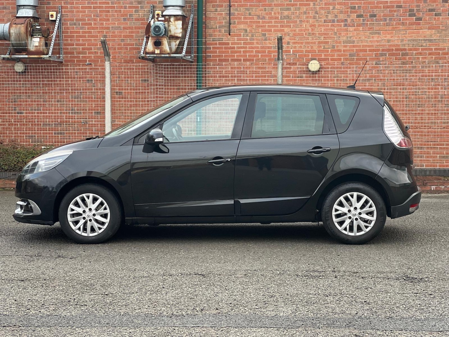 Used Renault Scenic for sale - 77074044: Photo 7