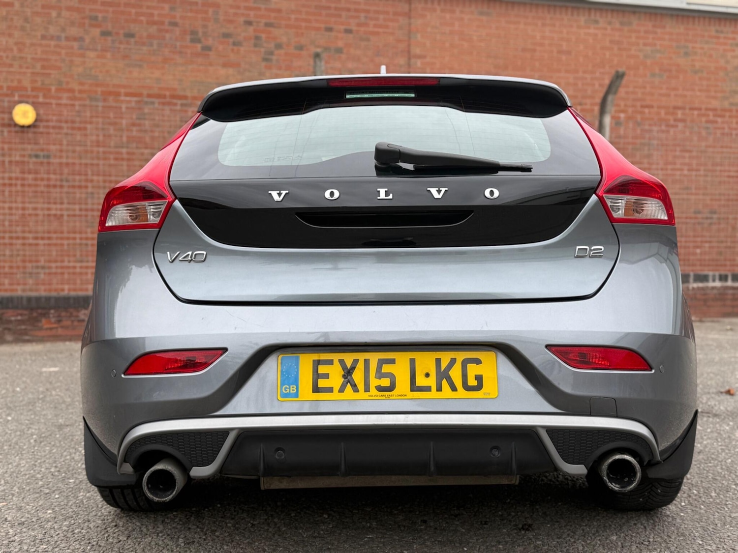 Used Volvo V40 2015 for sale - 76084581: Photo 25