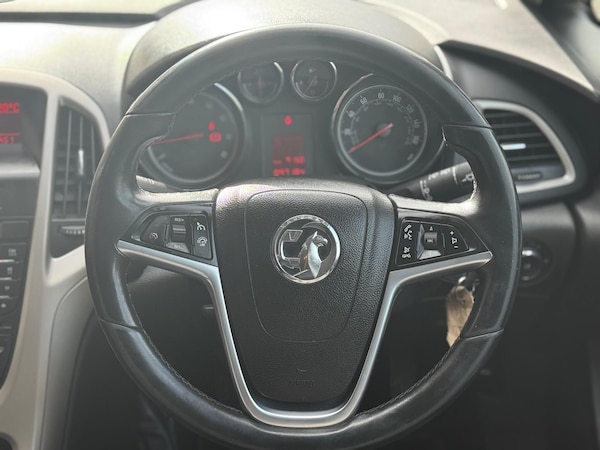 Used Vauxhall Astra 2014 for sale - 76188914: Photo 21