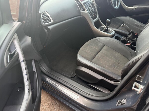 Used Vauxhall Astra 2014 for sale - 76188914: Photo 29