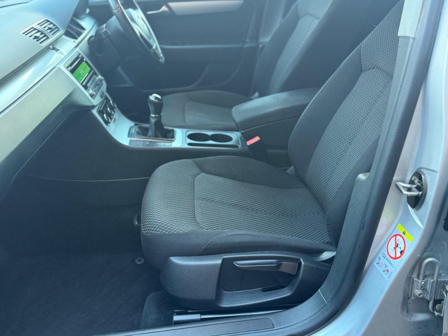 Used Volkswagen Passat 2013 for sale - 77131272: Photo 12