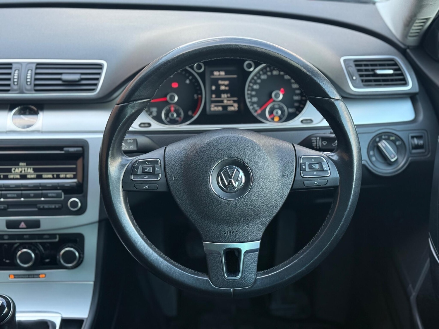 Used Volkswagen Passat 2013 for sale - 77131272: Photo 20