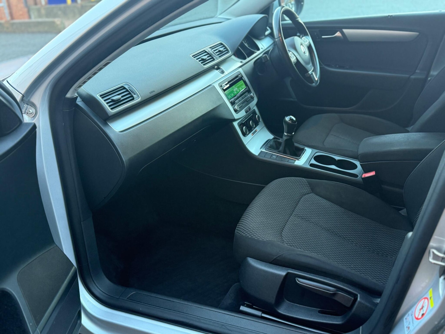 Used Volkswagen Passat 2013 for sale - 77131272: Photo 29