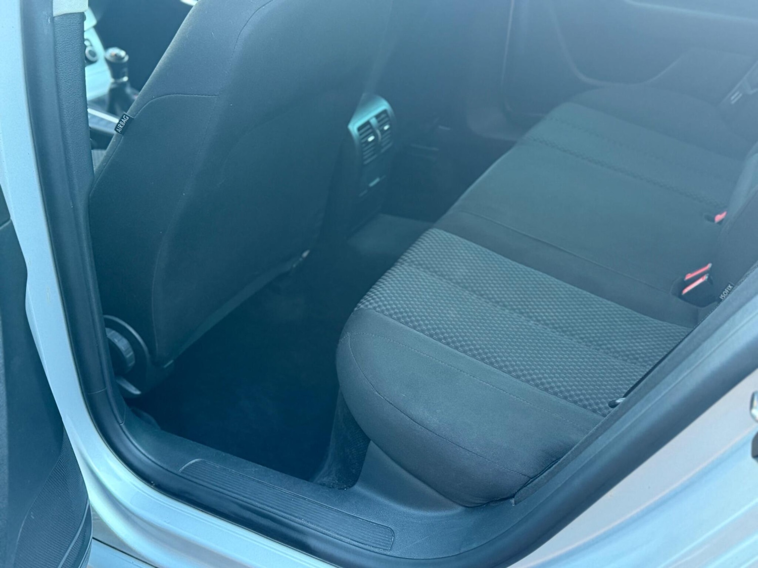 Used Volkswagen Passat 2013 for sale - 77131272: Photo 31