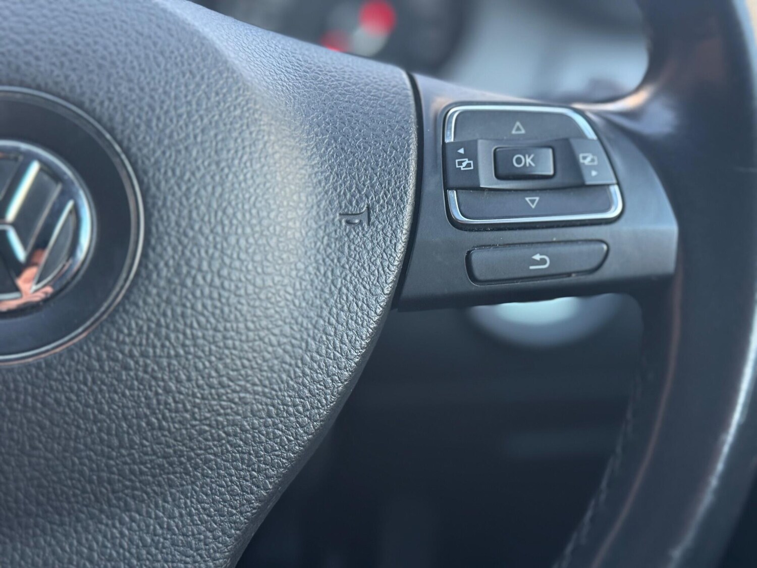 Used Volkswagen Passat 2013 for sale - 77131272: Photo 42