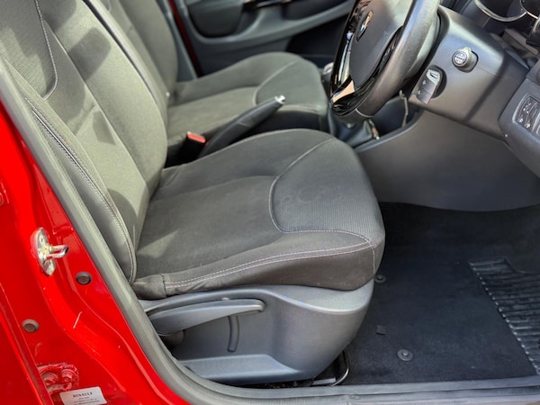 Used Renault Clio 2013 for sale - 76188890: Photo 13